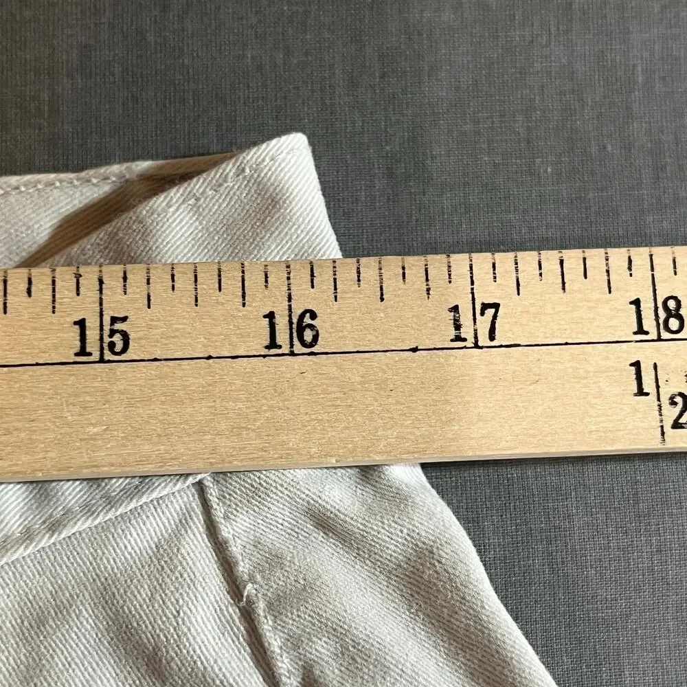 Vintage Levi's Slivertab Shorts‎ Mens 34 Khaki Cargo 90s Y2K Skater Grunge Retro